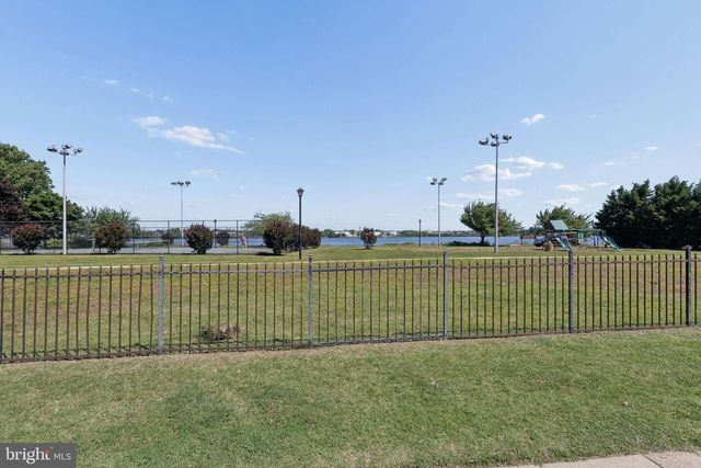 3119 S HARBOUR DR, Palmyra, NJ 08065