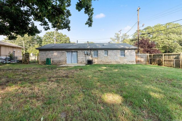 9824 Chicot Road, Little Rock, AR 72209