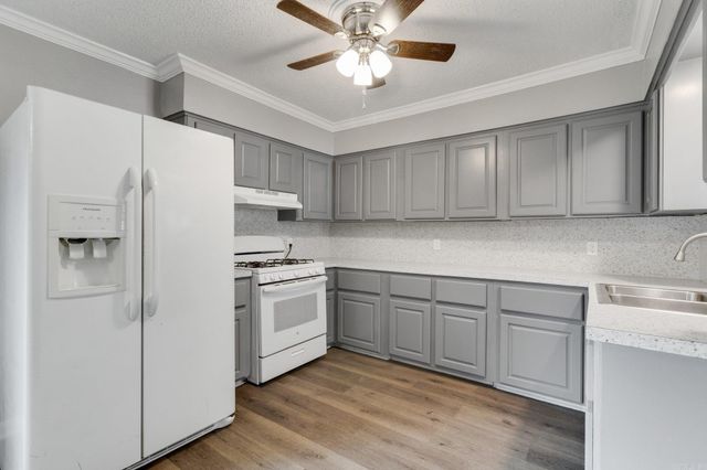 9824 Chicot Road, Little Rock, AR 72209