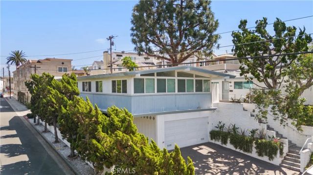 3205 Bayside, Corona Del Mar, CA 92625