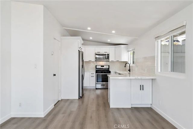 3205 Bayside, Corona Del Mar, CA 92625
