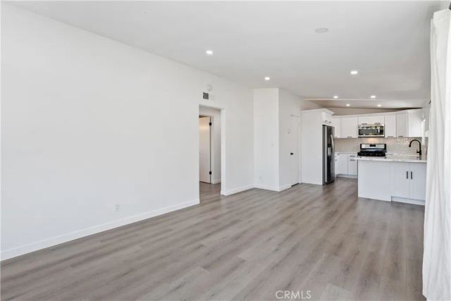 3205 Bayside, Corona Del Mar, CA 92625