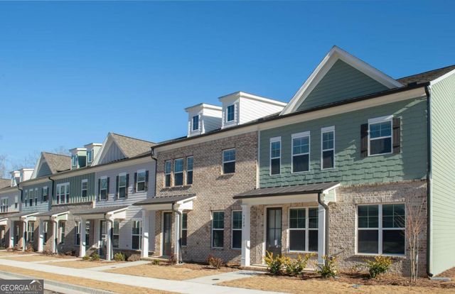5509 Leyland Drive, Flowery Branch, GA 30542