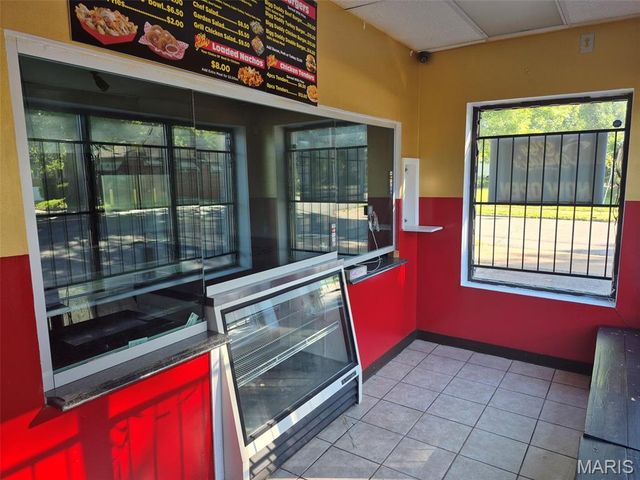 5023 Goodfellow Boulevard, St Louis, MO 63136