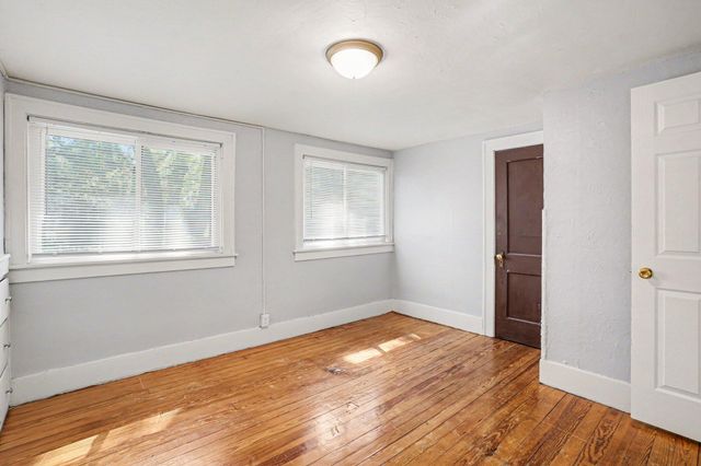 539 Dayton Avenue, Kalamazoo, MI 49048