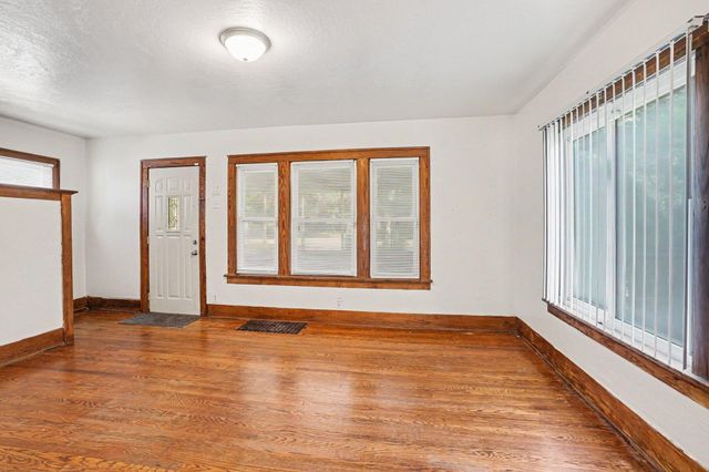 539 Dayton Avenue, Kalamazoo, MI 49048
