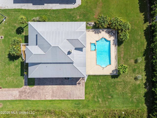312 S Seashore Avenue, Long Beach, MS 39560