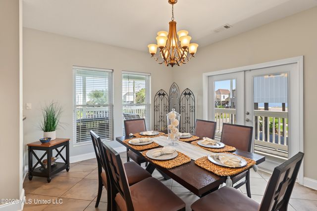 312 S Seashore Avenue, Long Beach, MS 39560