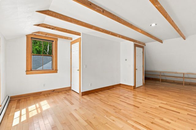328 Pingree Road, New London, NH 03257