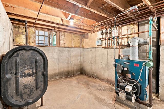 328 Pingree Road, New London, NH 03257