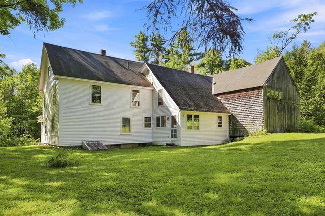 328 Pingree Road, New London, NH 03257