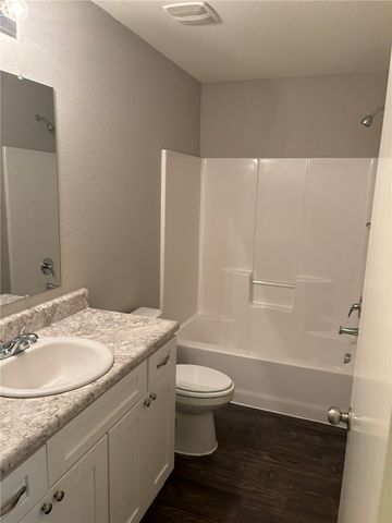 227 E Anabranch Court, Farmington, AR 72730