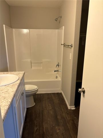 227 E Anabranch Court, Farmington, AR 72730