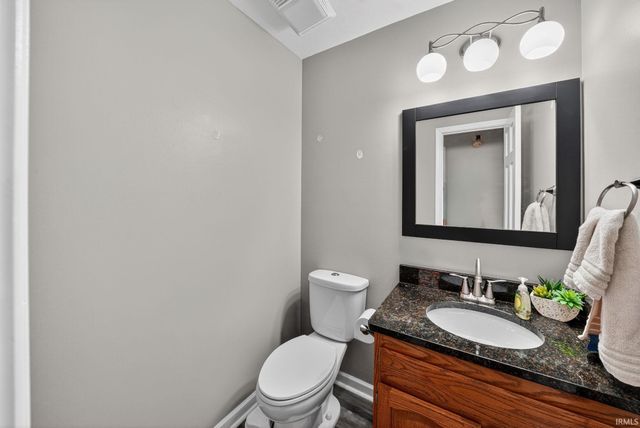 53168 W Cedar Lake Drive, Granger, IN 46530