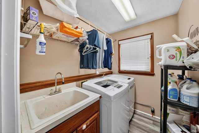 53168 W Cedar Lake Drive, Granger, IN 46530