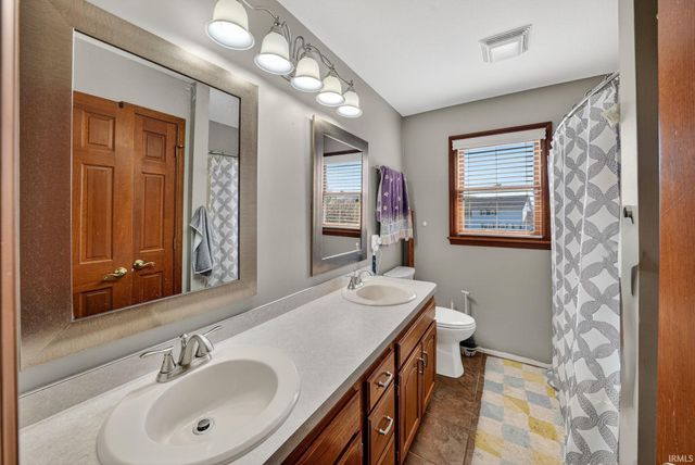 53168 W Cedar Lake Drive, Granger, IN 46530