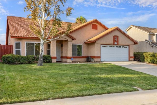 3227 Willowbrook, Palmdale, CA 93551