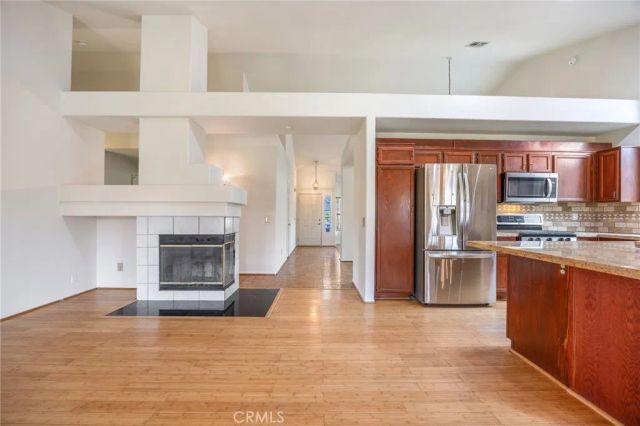 3227 Willowbrook, Palmdale, CA 93551