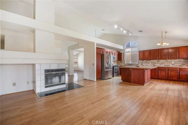 3227 Willowbrook, Palmdale, CA 93551