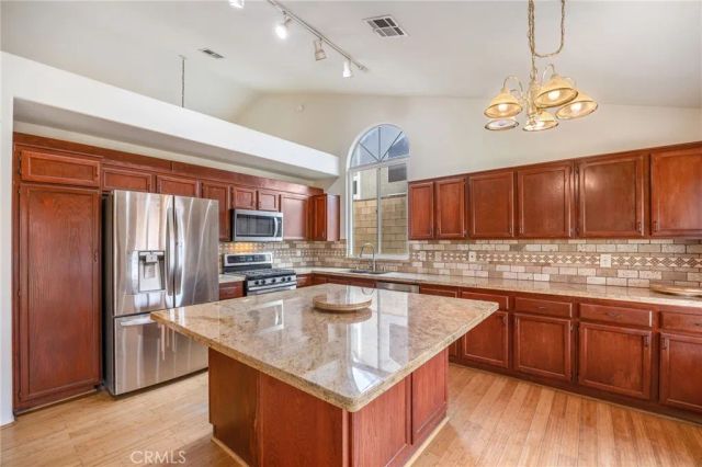 3227 Willowbrook, Palmdale, CA 93551