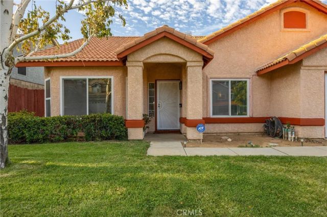 3227 Willowbrook, Palmdale, CA 93551