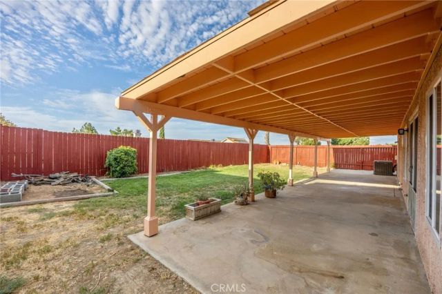 3227 Willowbrook, Palmdale, CA 93551