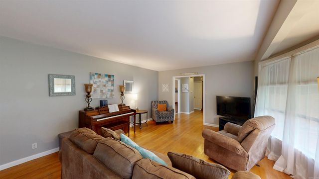 209 MCMAHAN Drive, Hot Springs, AR 71913