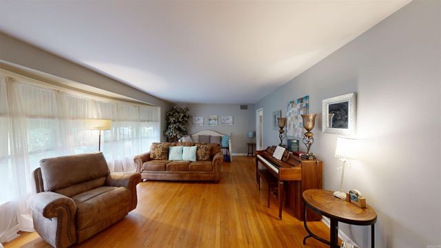 209 MCMAHAN Drive, Hot Springs, AR 71913