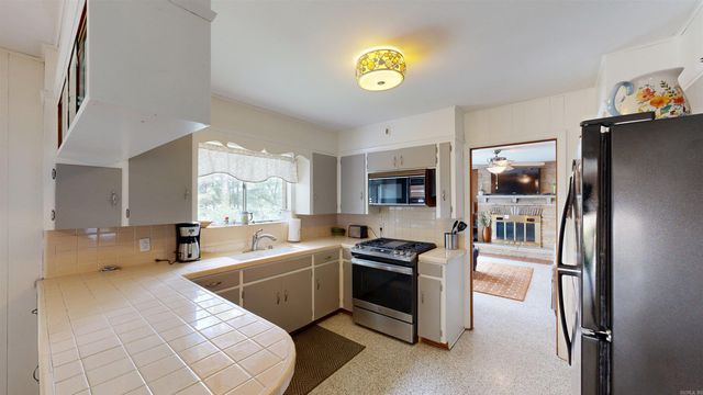 209 MCMAHAN Drive, Hot Springs, AR 71913