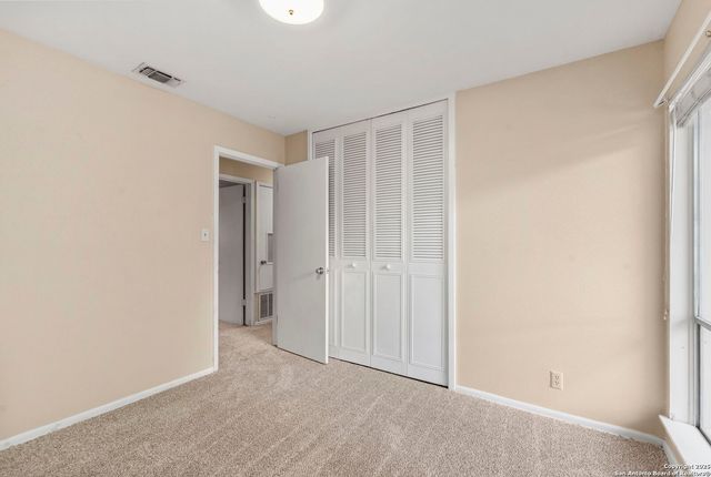 538 Shin Oak, Live Oak, TX 78233