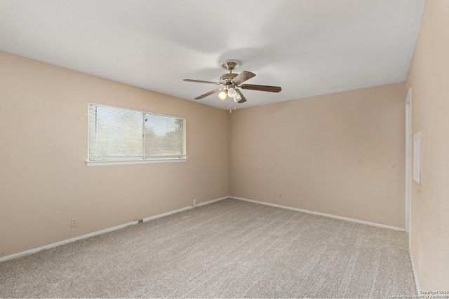 538 Shin Oak, Live Oak, TX 78233