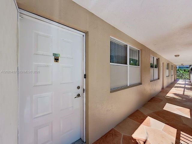 10208 NW 24th Pl 203, Sunrise, FL 33322