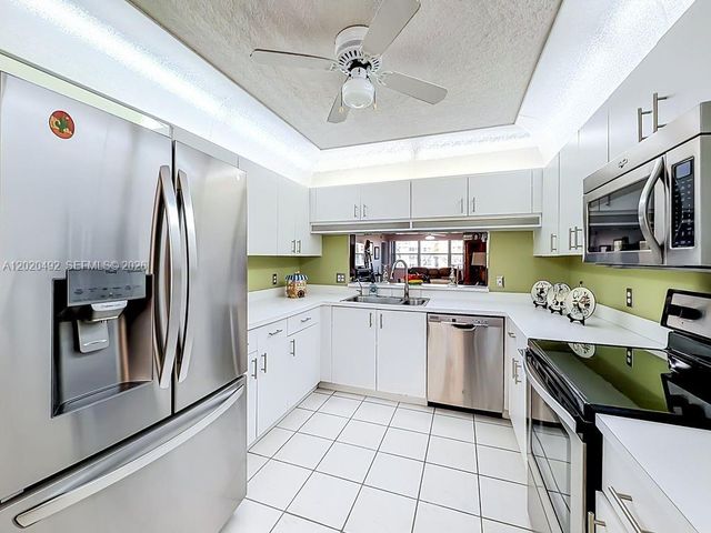 10208 NW 24th Pl 203, Sunrise, FL 33322
