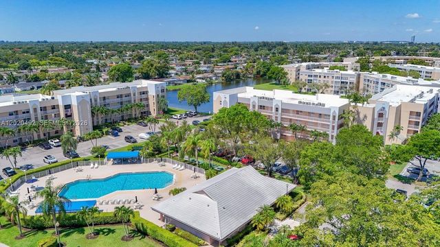 10208 NW 24th Pl 203, Sunrise, FL 33322