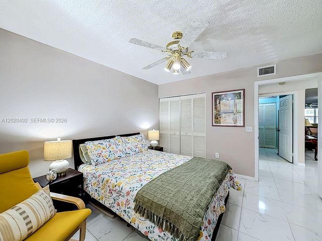 10208 NW 24th Pl 203, Sunrise, FL 33322