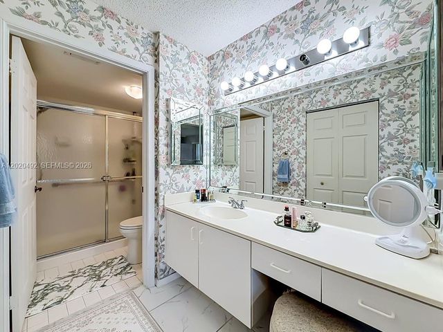 10208 NW 24th Pl 203, Sunrise, FL 33322