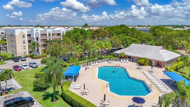 10208 NW 24th Pl 203, Sunrise, FL 33322