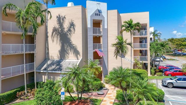 10208 NW 24th Pl 203, Sunrise, FL 33322