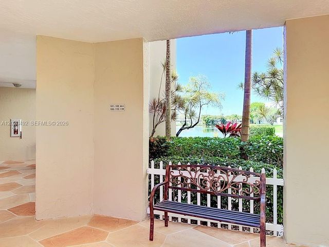 10208 NW 24th Pl 203, Sunrise, FL 33322