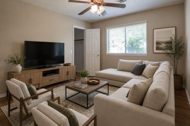3207 Rimrock Drive, Missouri City, TX 77459