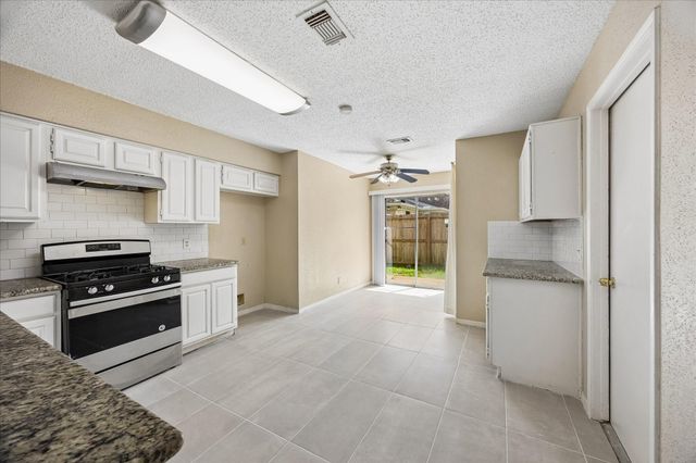 3207 Rimrock Drive, Missouri City, TX 77459