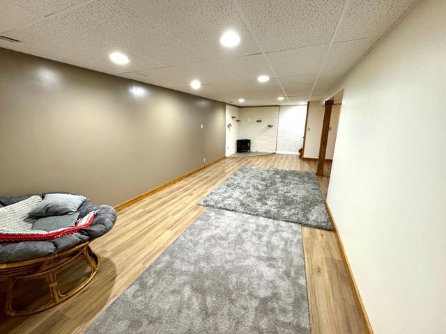 506 7th Street NE, Stewartville, MN 55976