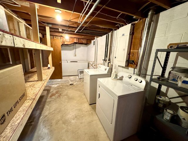 506 7th Street NE, Stewartville, MN 55976