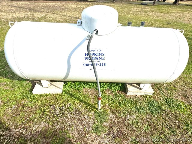 418940 Texanna Road, Checotah, OK 74426