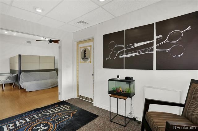 1201 S Parker Road 203, Denver, CO 80231
