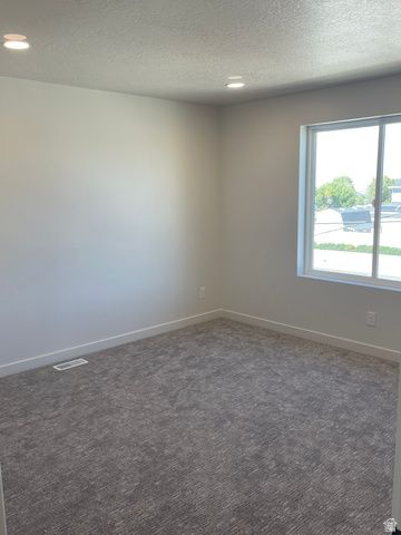 73 W 400 S, Santaquin, UT 84655