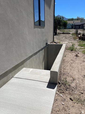 73 W 400 S, Santaquin, UT 84655