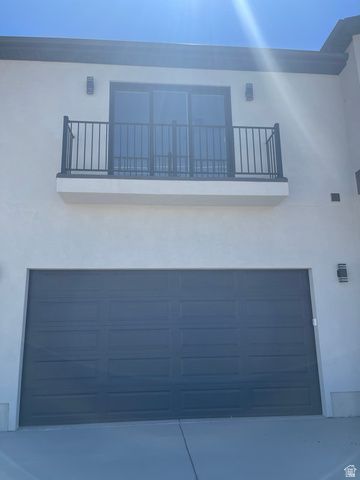 73 W 400 S, Santaquin, UT 84655