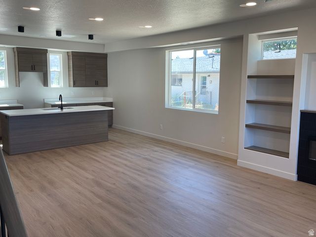 73 W 400 S, Santaquin, UT 84655