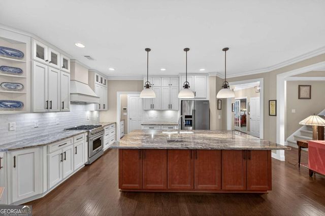 4030 Baverton Drive, Suwanee, GA 30024